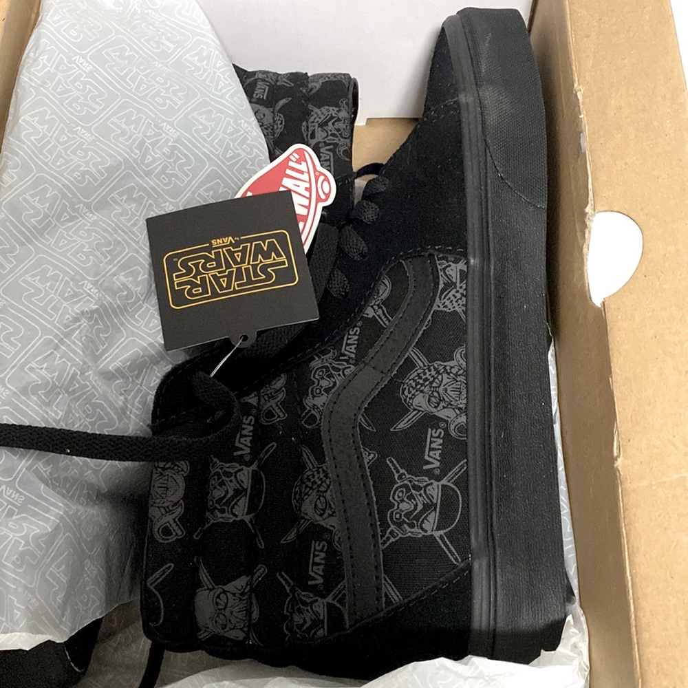 Vans Star Wars dark side Drth Stm sk8 hi size M 7 W 8.5